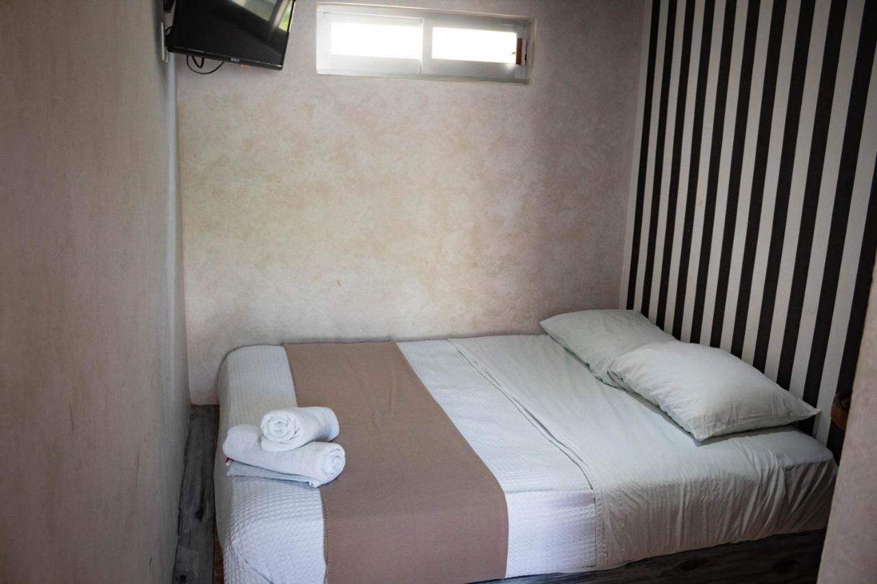 Hotel Seyba Bakalar Bacalar Extérieur photo